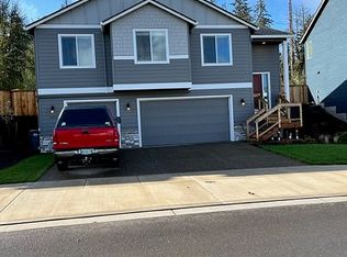 3423 Snowberry Rd, Eugene, OR 97403