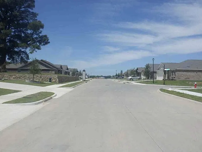 728 Dressage Ln — Photo 12