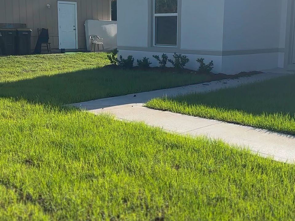1st image of 739 Scotten Ave SW