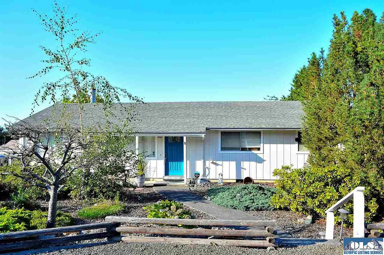 310 W Eunice St photo 1