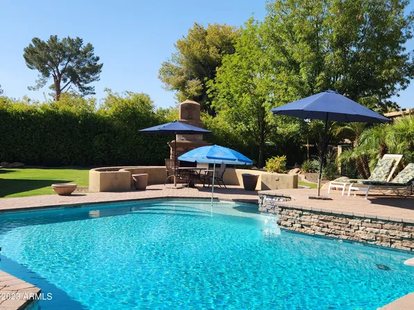 611 N BULLMOOSE Drive, Chandler, AZ 85224