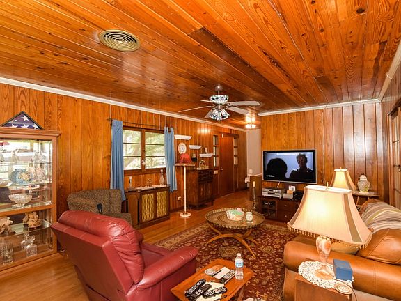 5th image of 104 Myrtle Oak Ave