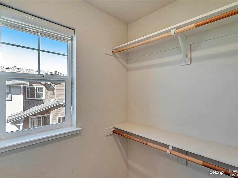 389 Basswood Cmn #10 — Photo 18