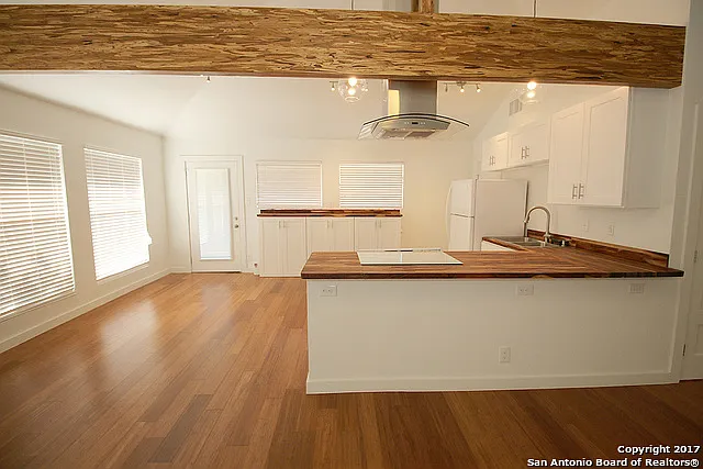 101 Aribe Dr — Photo 4