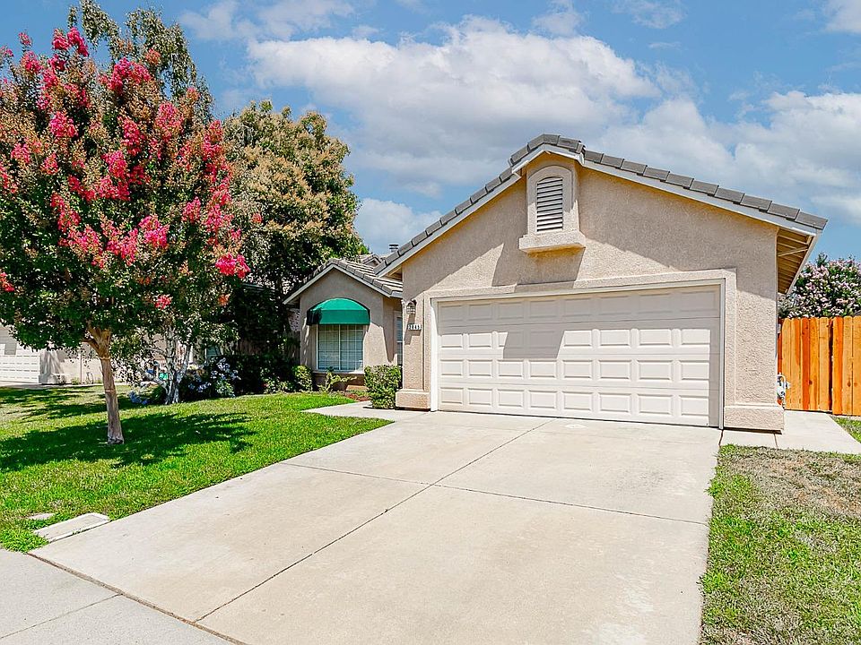 1st image of 2845 Mosswood Dr