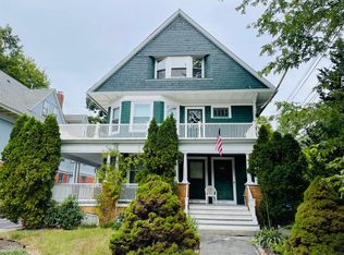 191 Congress Ave #3L, Providence, RI 02907