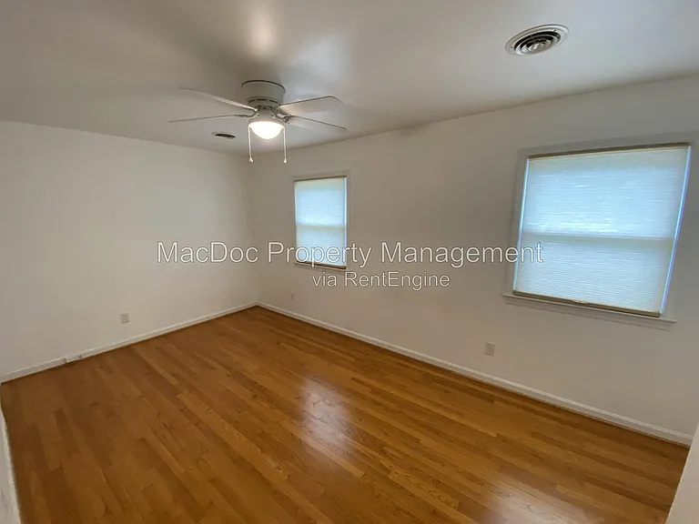 431 Ridgemore St — Photo 16