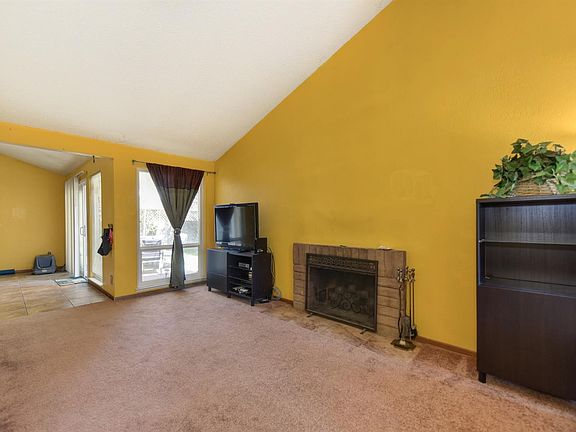 5th image of 4065 Tresler Ave