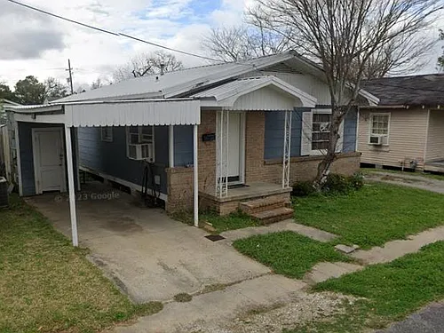 716 McCulla St Photo 1