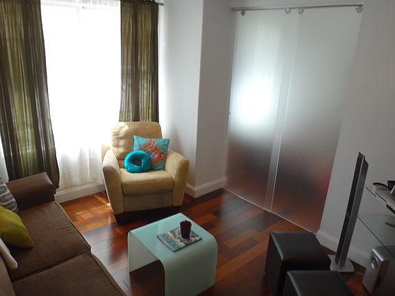 5th image of 526 15th St APT 8