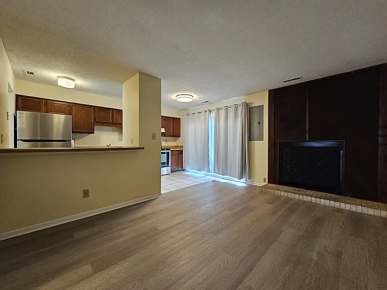 731 Woodbox Dr — Photo 10