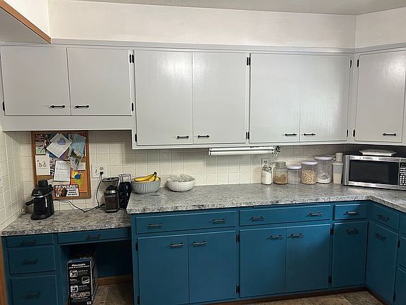 5th image of 406 S Wilson St