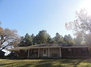944 Paulding Rd, Ellisville, MS 39437