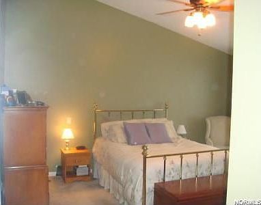 5th image of 8900 Belton Dr
