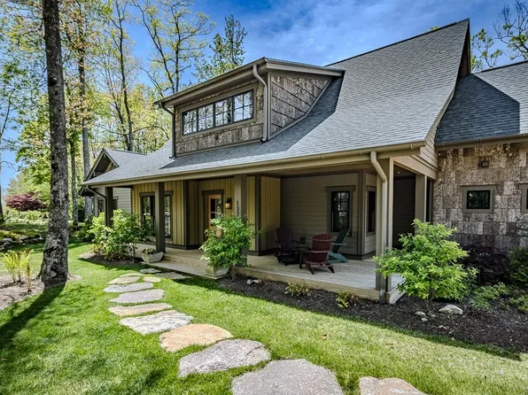 137 Mountain Breeze Knoll, Blowing Rock, NC 28605