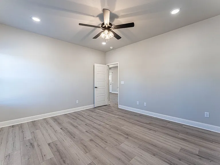 2312 John Montgomery Cir — Photo 21