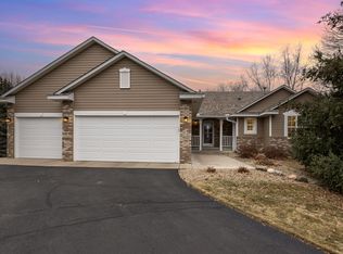 9032 Farnsworth Ct N, Brooklyn Park, MN 55443