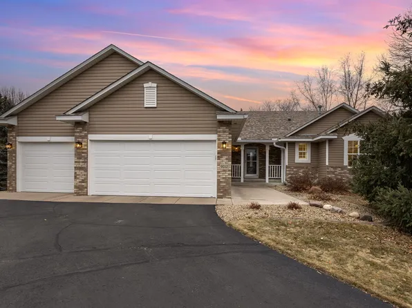 9032 Farnsworth Ct N, Brooklyn Park, MN 55443