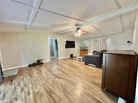 5th image of 1283 Gene Martin Rd