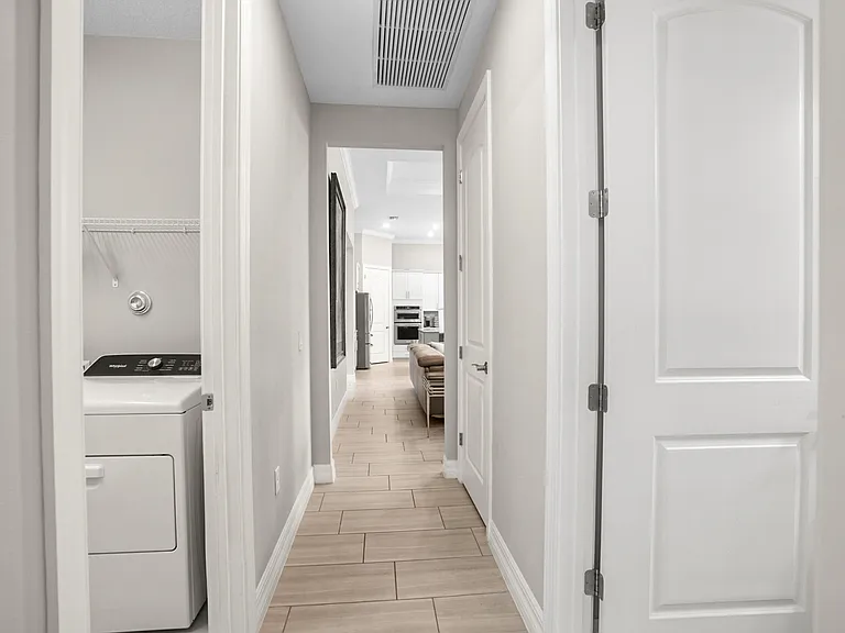 8324 Pedigree Cir — Photo 28
