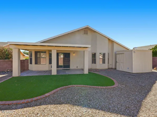 1568 W Camino Acierto, Sahuarita, AZ 85629