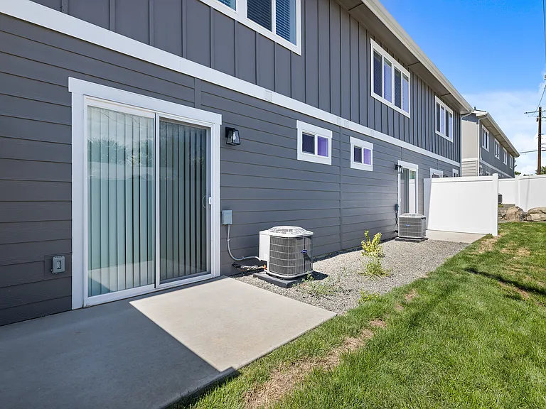 435 2nd Ave N #3 — Photo 37