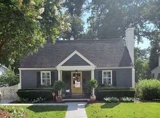 2121 Pine Dr, Raleigh, NC 27608