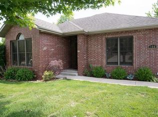 406 Tulane St, Lebanon, MO 65536