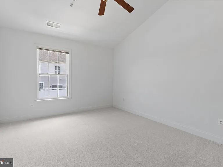 8852 Purple Iris Ln #16 — Photo 32