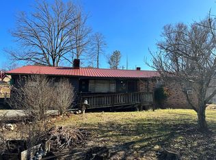 11 Piercy Rd, Andrews, NC 28901