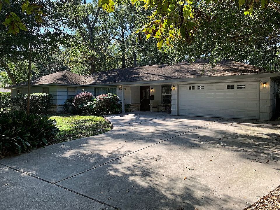2nd image of 2701 Helberg Rd