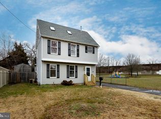 427 Nicholson Rd, Gloucester City, NJ 08030