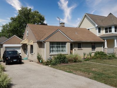 220 S Bothwell St, Palatine, IL, 60067