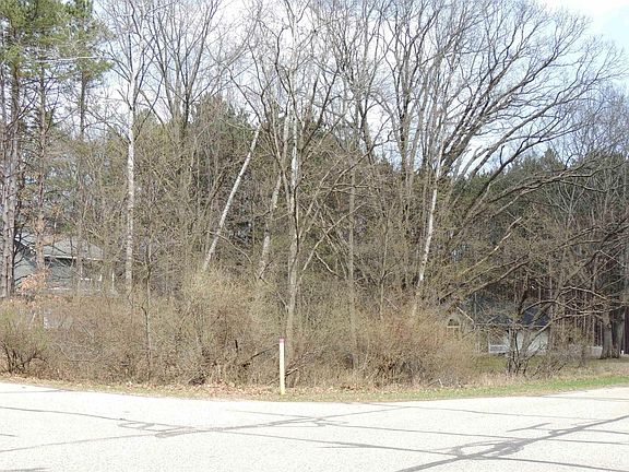 4th image of 1026 York Dr