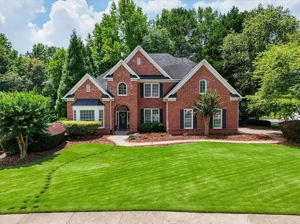 6915 Carmel Ct, Suwanee, GA 30024