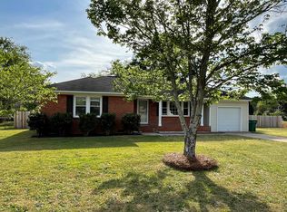 2426 Hunt Club Rd, Sumter, SC 29154