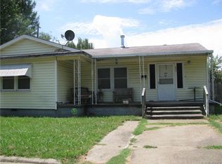 805 SW 4th St #0, Checotah, OK 74426