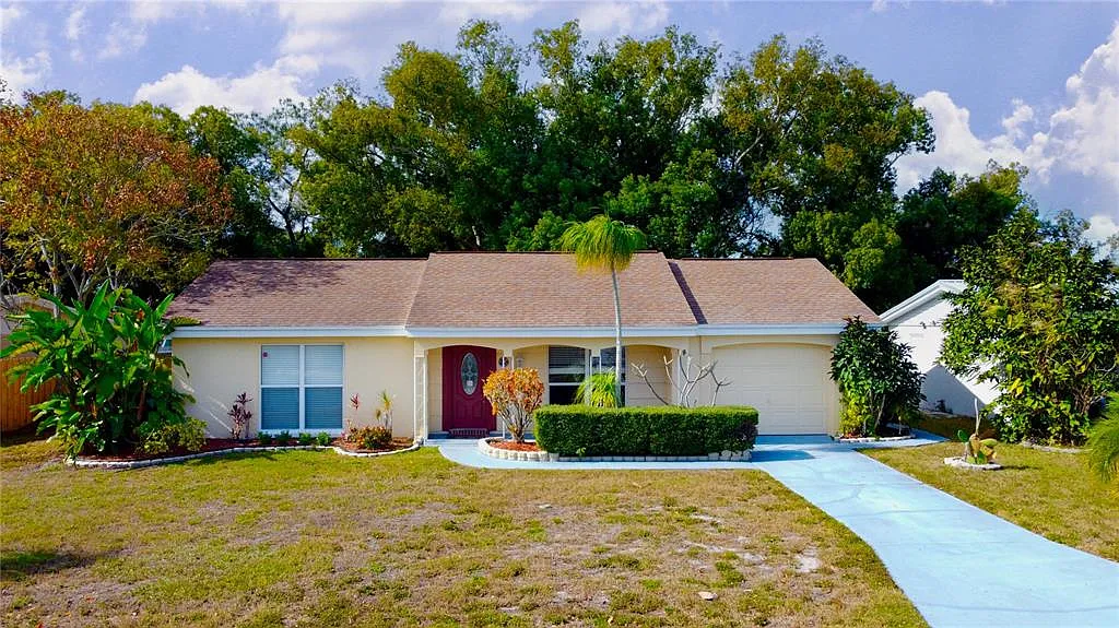 2 bed, 1.5 bath, 1264 sqft, $1,950 — Photo 1