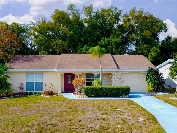 4333 Newbury Dr, New Port Richey, FL 34652
