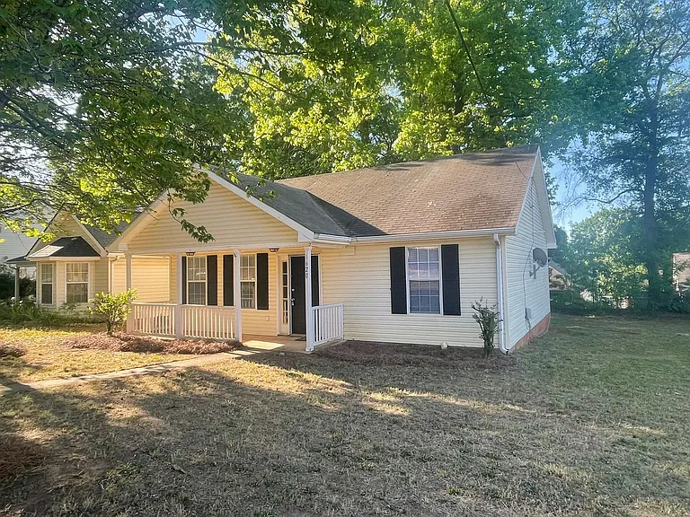 1620 Ervin Ln — Photo 3