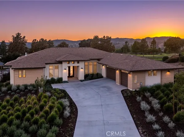 699 Waterford Ct, Paso Robles, CA 93446