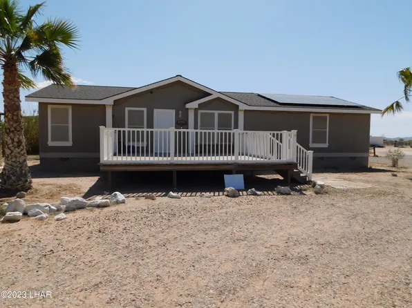 33270 Lillian Ln, Bouse, AZ 85325