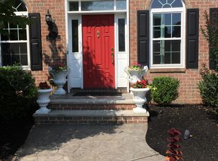 51 Syracuse Dr, Freehold, NJ 07728