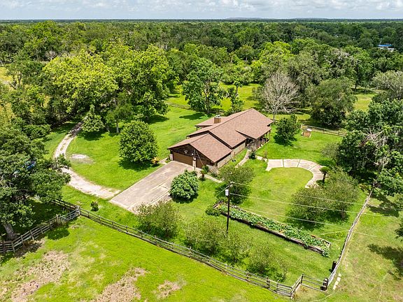 5th image of 4821 County Road 288