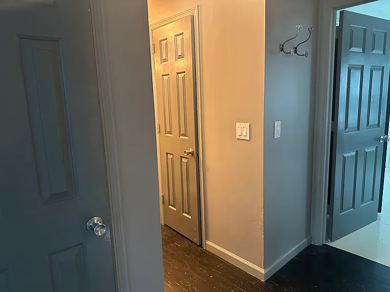 727 Brentwood Point — Photo 8