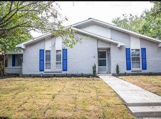 1818 Arundel Dr, Carrollton, TX 75007