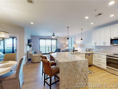 166 Captiva Dr #5B, Sunrise Beach, MO, 65079