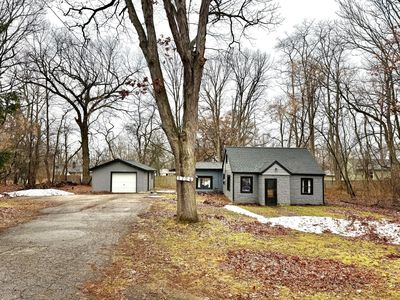 1724 Harding St NW, Grand Rapids, MI, 49544