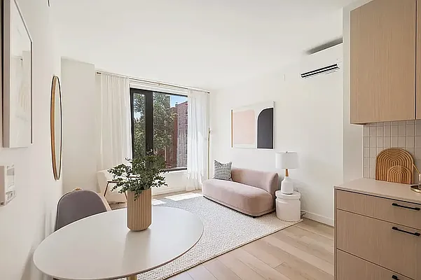 Rented by Living New York | media 2