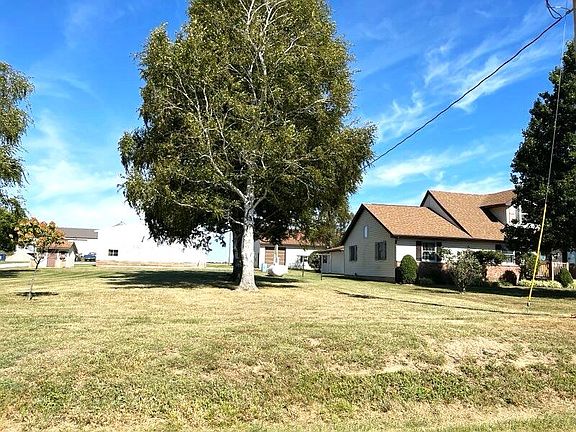 4th image of 1241-750 North Rd